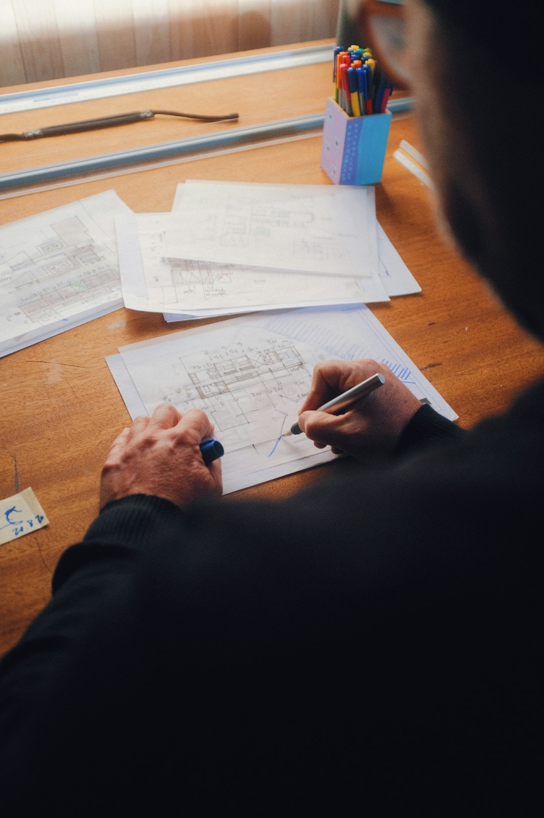 Mastering the First Impression: Your intriguing post title goes here Designer